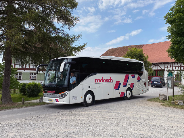 Car für 32 Personen